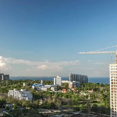 Luxury For Demanding Guests, Right By The Sea! Arcadia Apartment